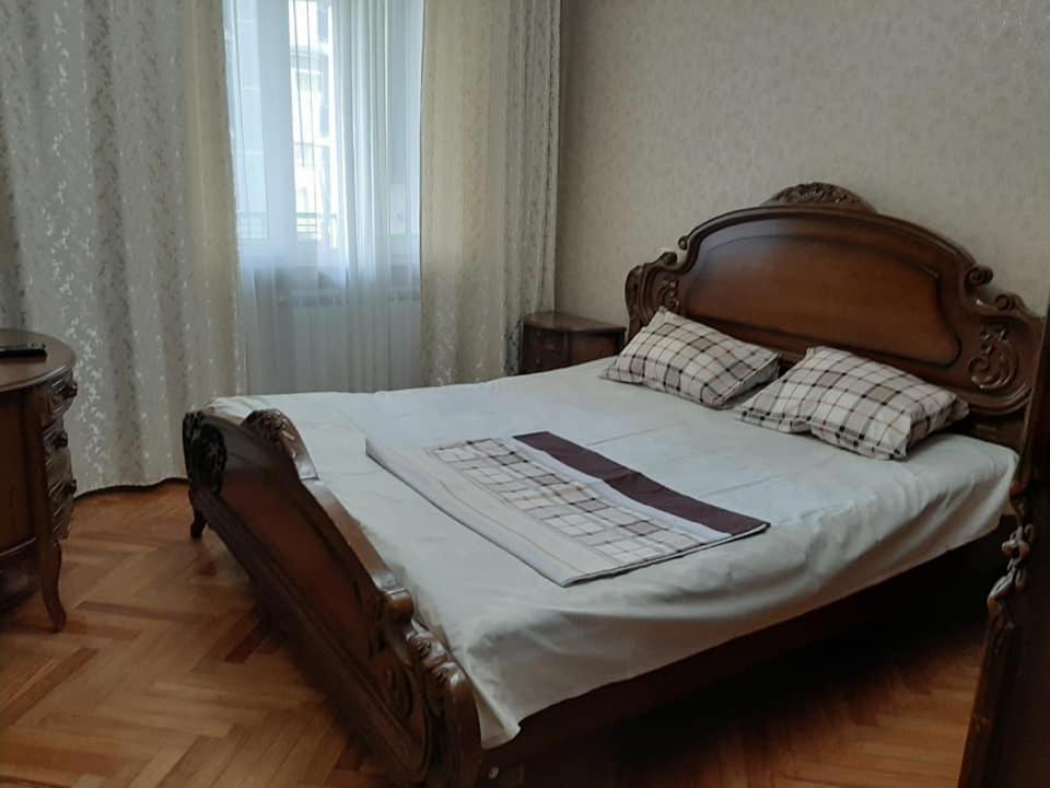 Apartment Жужуна Batumi Eksteriør bilde