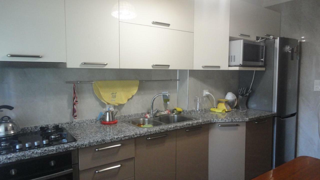Apartment Жужуна Batumi Eksteriør bilde
